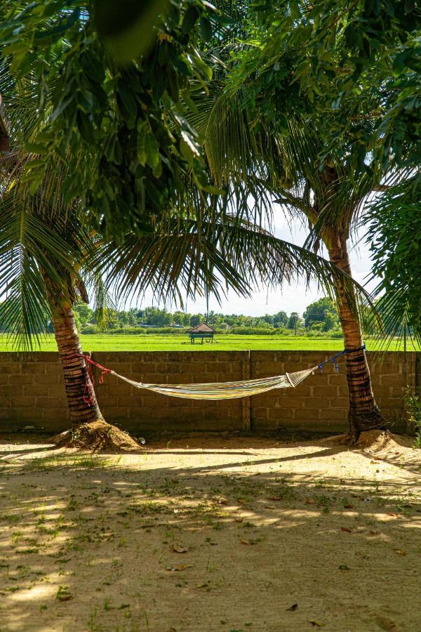 Surf & Yoga Arugam Bay Exterior foto