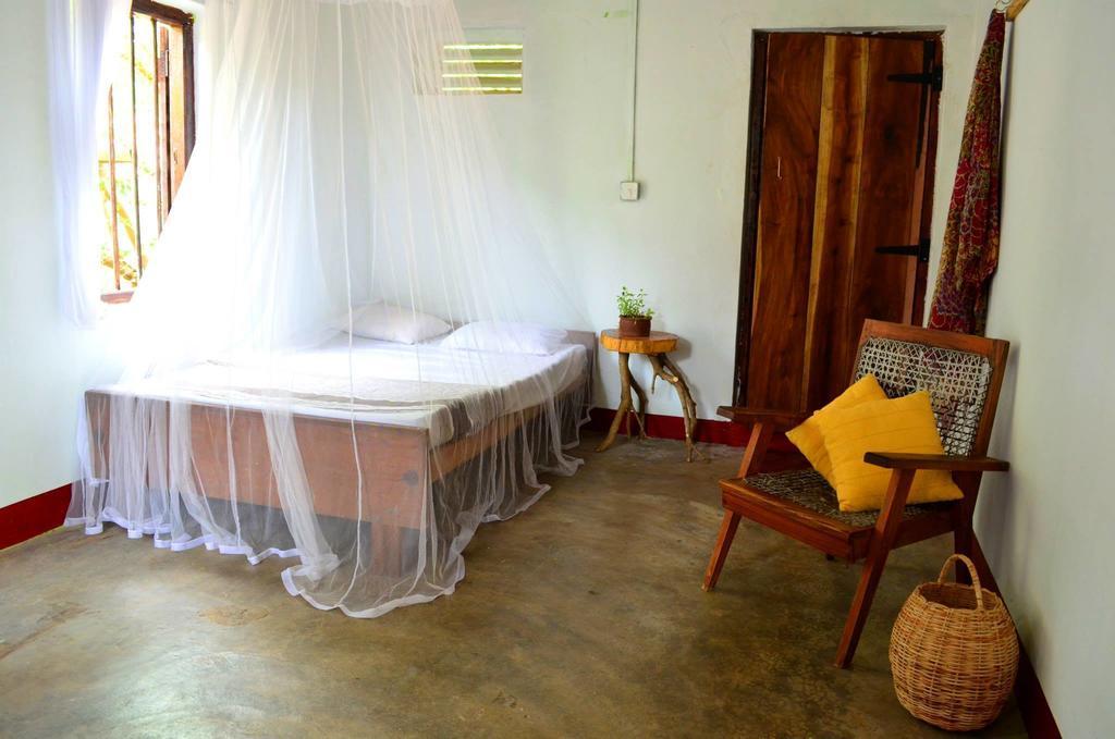 Surf & Yoga Arugam Bay Exterior foto
